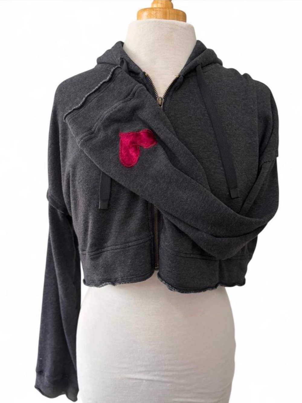 It’s a Luv Thing Charcoal Grey Cropped Full Zip Heart Sleeve Hoodie Size L